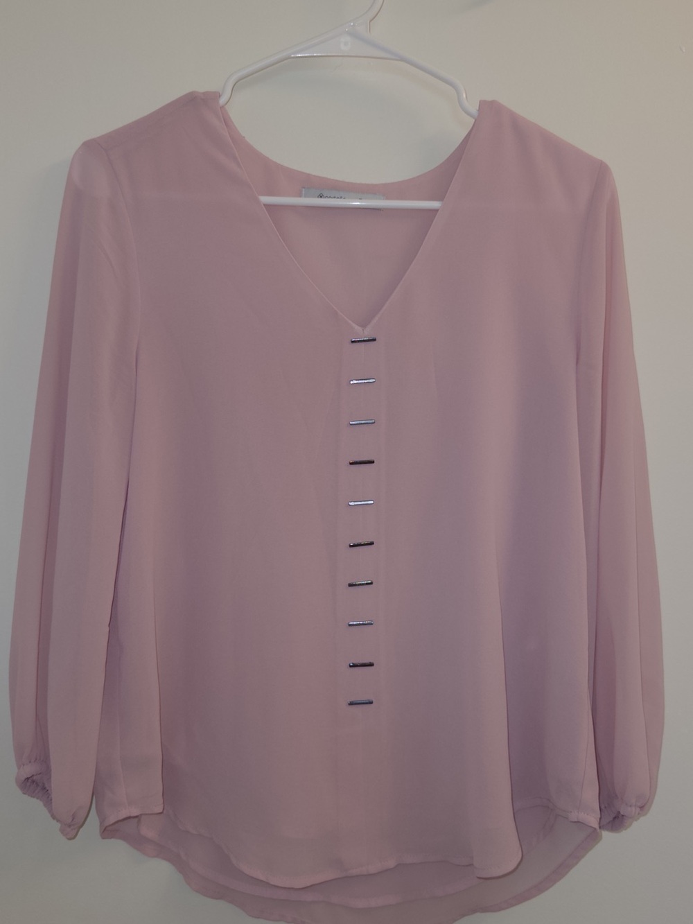 Corelle Dusty Pink V-Neck Blouse with Front Bar Accents